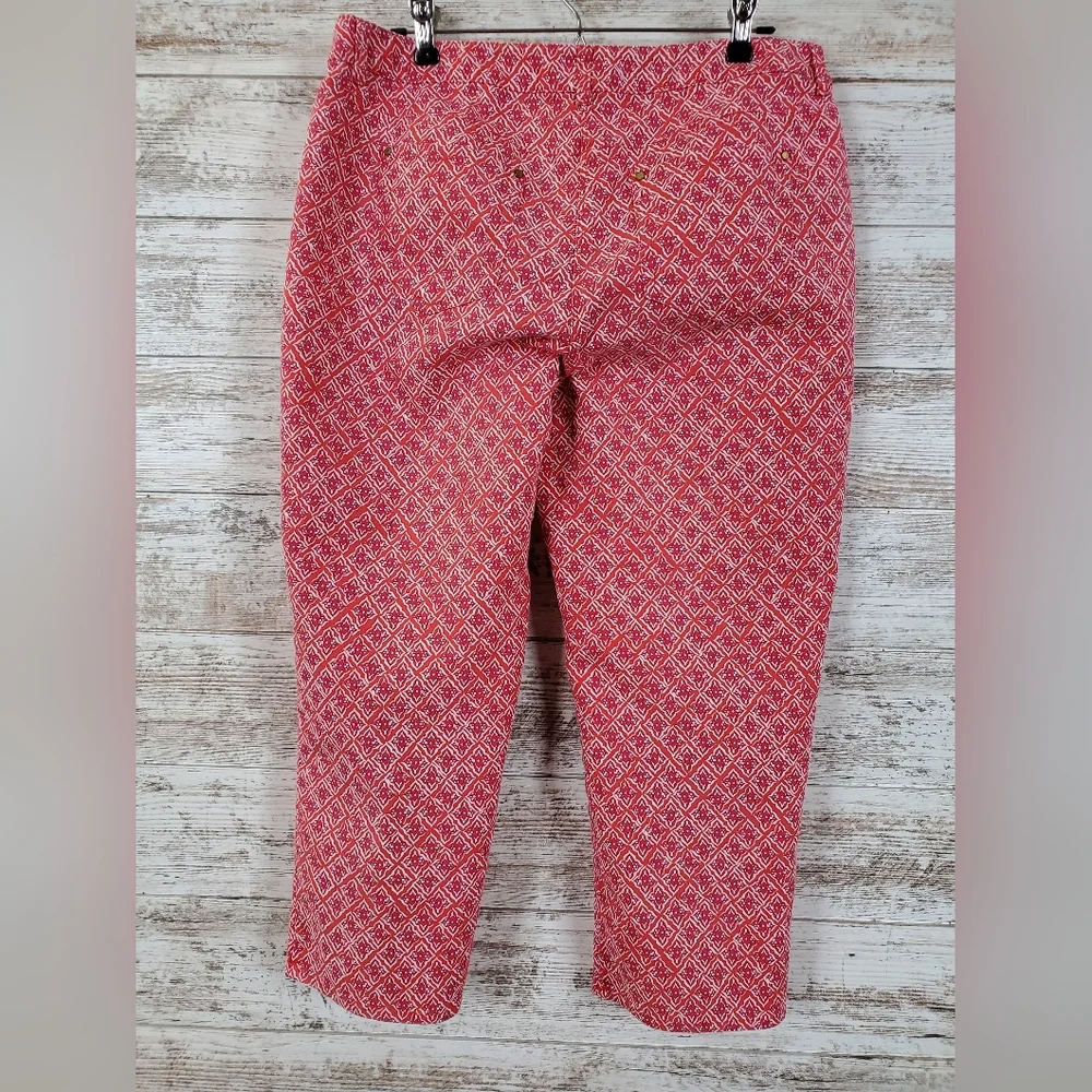 Chico’s Red White Geometric Crop Pants 4th of July Americana Summer Capri